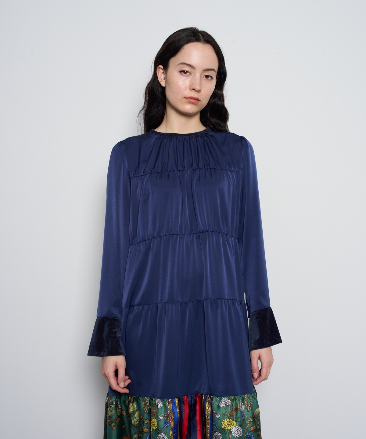 MUVEIL スカーフ柄ワンピース スカーフ柄ワンピース | MUVEIL Online Shop