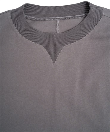 美品MUVEILミュベール スズラン刺繍 プルオーバー グレー ML相当　パール ミュベール刺繍付きプルオーバー | MUVEIL Online Shop